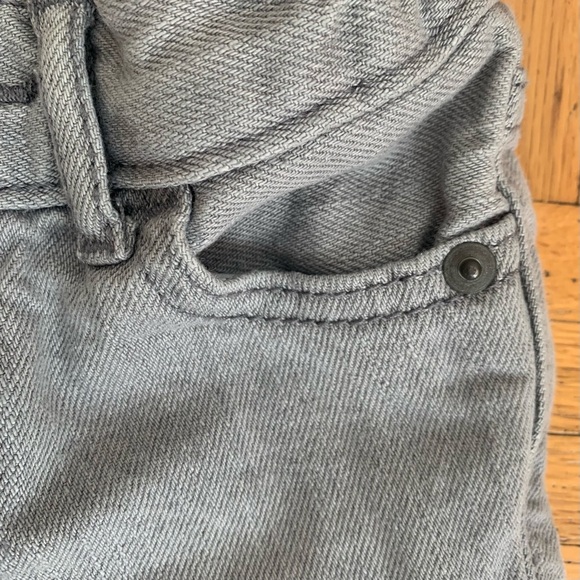 🌟3/$15🌟The Children's Place Grey Wash Skinny Jeans Baby Size 6-9M - Picture 6 of 9